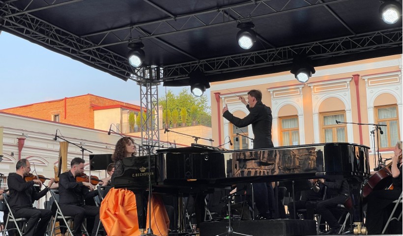 Tbilisi Piano Fest-ის მესამე საერთაშორისო საფორტეპიანო ფესტივალი
